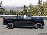 This Chevrolet Silverado 1500 delivers a sturdy engine powering this Automatic transmission.* This C... (image 6)