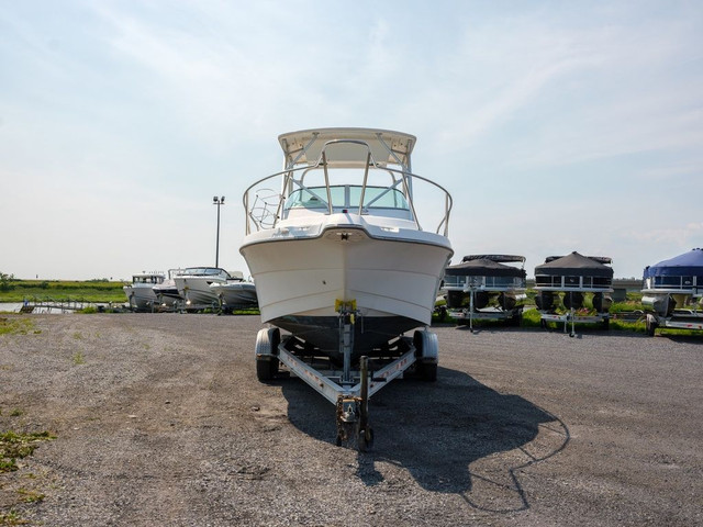  2000 Robalo 2440 in Powerboats & Motorboats in Québec City - Image 4