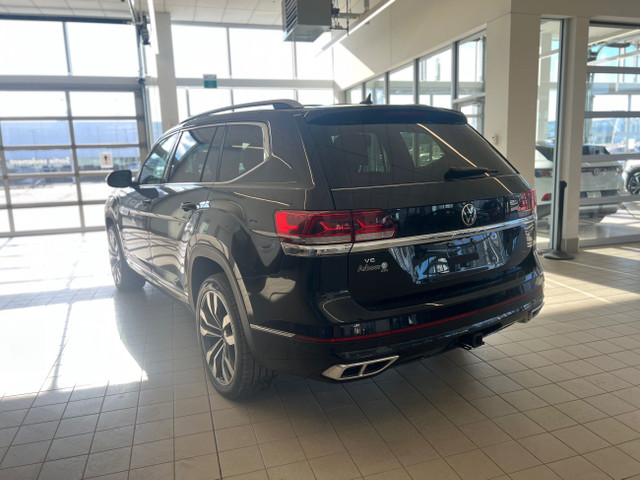 2022 Volkswagen Atlas Execline Execline - Cuir - Toit pano - Mag in Cars & Trucks in Laval / North Shore - Image 3