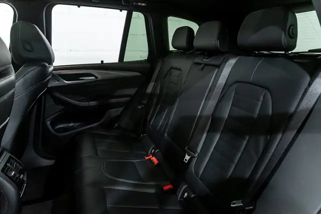 2018 BMW X3 M40i | Premium Amélioré | Accès Confort in Cars & Trucks in City of Montréal - Image 18