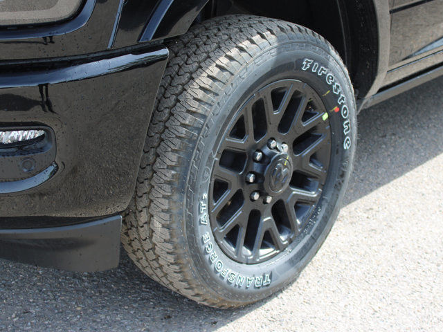 2025 Ram 3500 Limited Mega Cab 4x4, Sunroof, Harman/Kardon in Cars & Trucks in Calgary - Image 2