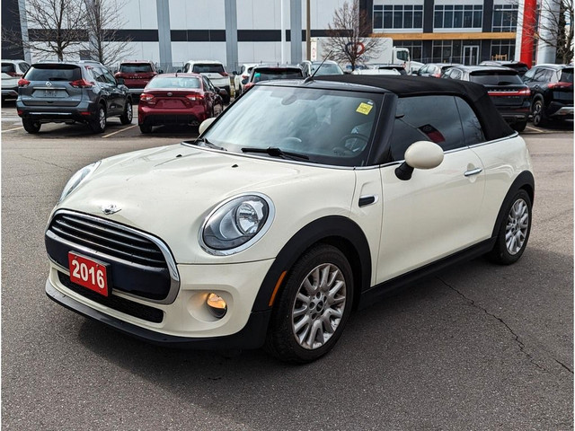2016 MINI Cooper Base CONVERTIBLE NO ACCIDENTS TWO SETS OF TIRES in Cars & Trucks in City of Toronto - Image 4