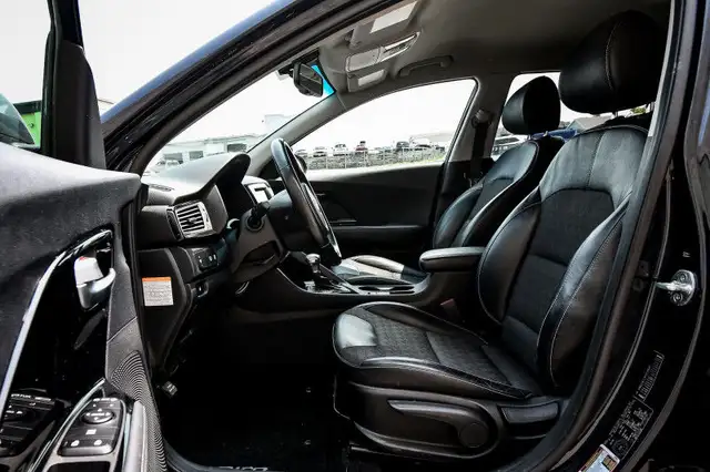 2019 Kia Niro EX Premium • HEATED SEATS • WIRELESS CHARGING in Cars & Trucks in Kingston - Image 29