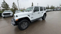 This 2025 JEEP WRANGLER 4-DOOR SAHARA has the following options Cloth Low-Back Bucket Seats, Remote... (image 6)