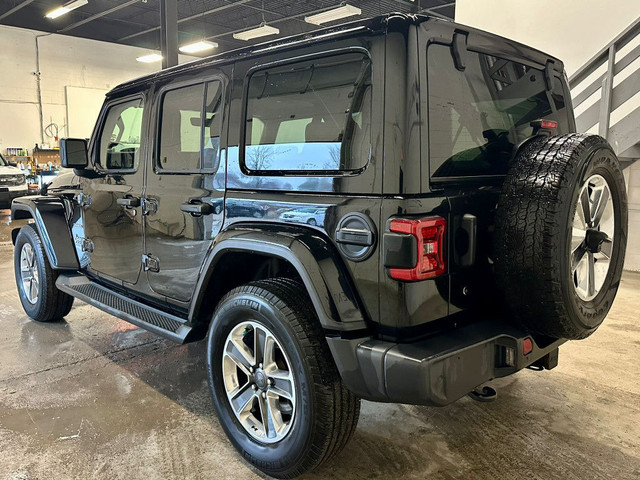 2018 Jeep Wrangler Unlimited JL Sahara 4x4| No Accident| Leather in Cars & Trucks in Barrie - Image 3