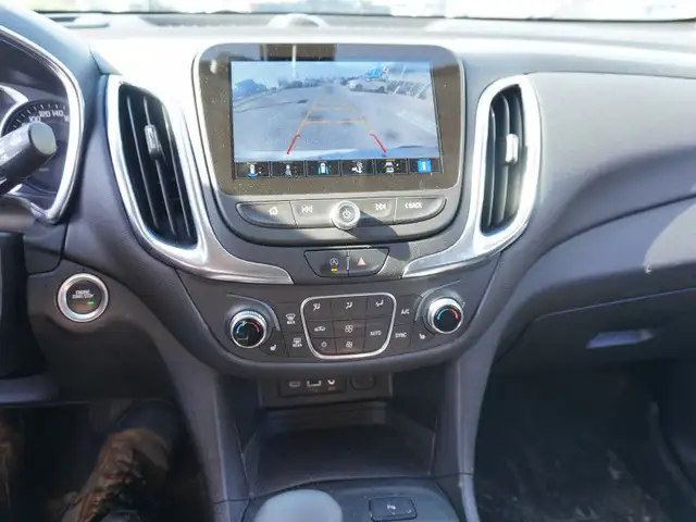 2022 Chevrolet Equinox LT - LED Lights - Apple CarPlay in Cars & Trucks in Ottawa - Image 17