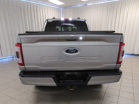 Our impressive 2022 Ford F-150 Lariat SuperCrew 4X4 in Gray Metallic has been rigorously tested, so... (image 6)