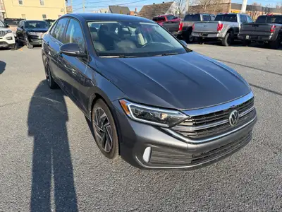 Miller Hughes Ford Lincoln, Cornwall Ontario. HIGHLINE *While every reasonable effort has been made...