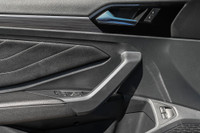 | Toit Ouvrant | Apple CarPlay | Caméra de Recul | Sièges Chauffants | Surveillance des Angles Morts... (image 9)