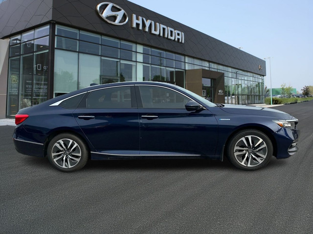 2018 Honda Accord Hybrid Touring in Cars & Trucks in Oshawa / Durham Region - Image 4