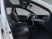 WE CAN GET YOU APPROVED ON THIS 2016 TOYOTA RAV4 SE AWD TODAY FEATURED OPTIONS -Navigation -Reverse... (image 9)