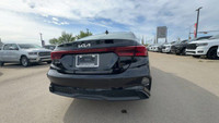 Odometer is 7133 kilometers below market average! This Kia Forte is equipped with: Cloth Seat Trim,... (image 9)