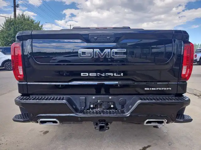 2024 GMC Sierra 1500 Denali Ultimate | 3.0L DURAMAX | SUPER in Cars & Trucks in Calgary - Image 5