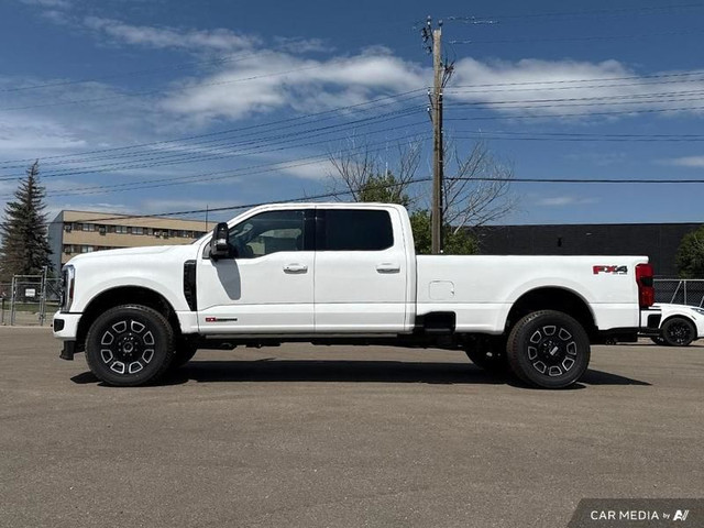 2025 Ford F-350 Super Duty Platinum in Cars & Trucks in Edmonton - Image 3