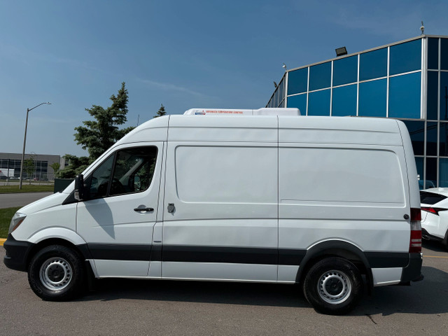 2015 Mercedes-Benz Sprinter cargo vans REEFER / FREEZER in Cars & Trucks in Oakville / Halton Region - Image 2