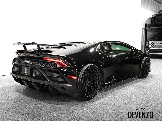  2020 Lamborghini Huracan EVO COUPE V10 630HP AWD in Cars & Trucks in Laval / North Shore - Image 4