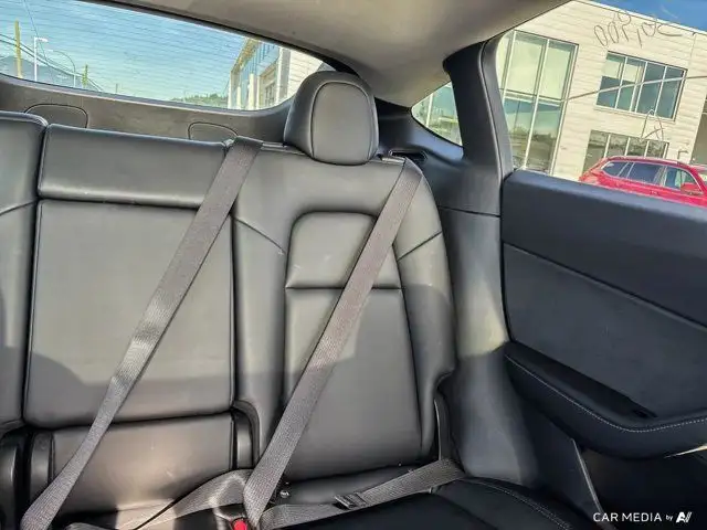 2021 Tesla Model Y in Cars & Trucks in Chilliwack - Image 15