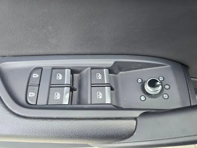 2023 Audi Q5 dans Autos et camions dans Ottawa - Image 11