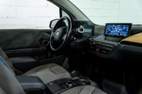Francais: * Système de son Harman Kardon * Toit ouvrant en verre * Accès confort * Groupe Premium *... (image 8)