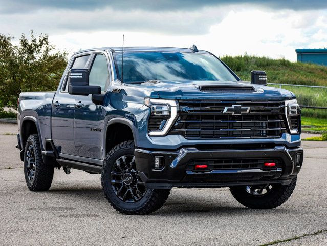 2025 Chevrolet Silverado 3500HD LTZ in Cars & Trucks in Strathcona County - Image 2