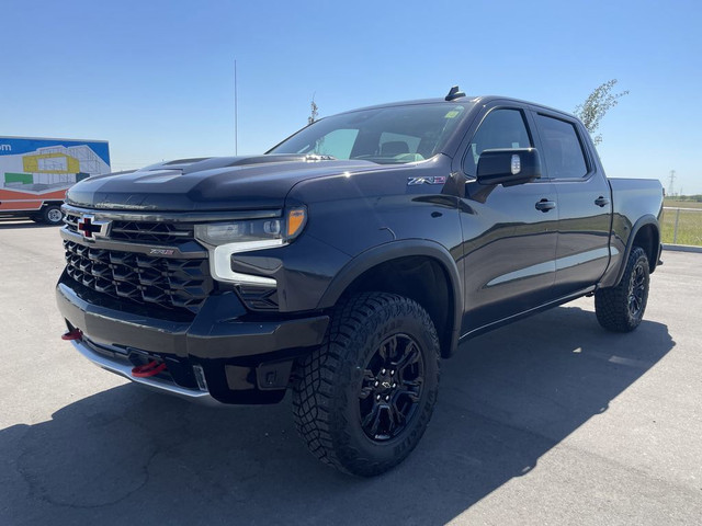 2023 Chevrolet Silverado 1500 ZR2 in Cars & Trucks in Calgary - Image 4