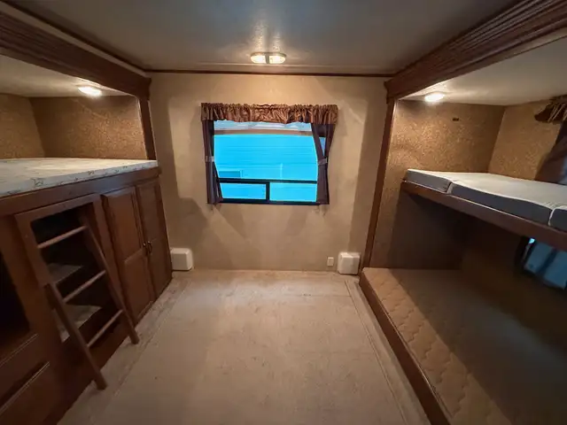 2015 Forest River Wildwood 402QBQ Destination Home in Park Models in St. Albert - Image 20