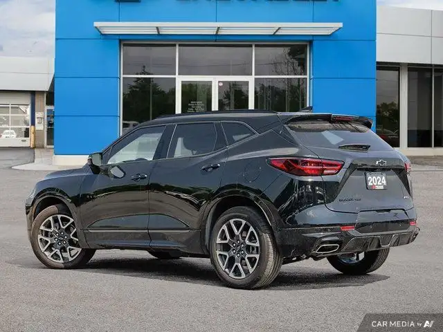 2024 Chevrolet Blazer RS | Sunroof | AWD | in Cars & Trucks in Windsor Region - Image 5
