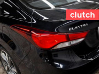 NO ACCIDENTS / CLEAN CARFAX / 1 OWNER / Rear Heated Seats, Climate Control, Auxiliary Audio Input an... (image 9)