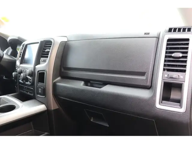 2022 Ram 1500 Classic SLT LUXURY EDITION CREW 4X4, LOADED/LEATHE in Cars & Trucks in Winnipeg - Image 20