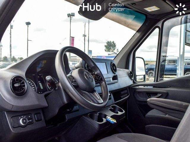 2024 Mercedes-Benz Sprinter Cargo Van 2500 Standard Roof I4 in Cars & Trucks in Mississauga / Peel Region - Image 2