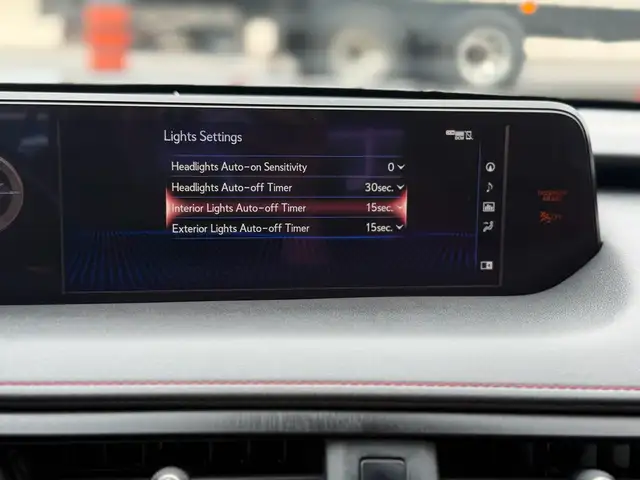 2019 Lexus UX 250h F SPORT | RED LEATHER | HYBRID in Cars & Trucks in City of Toronto - Image 40