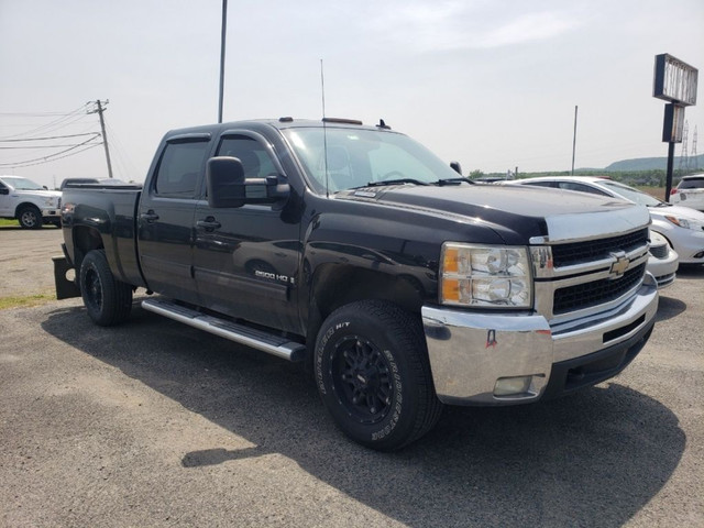 2009 Chevrolet Silverado 2500HD LTZ in Cars & Trucks in Longueuil / South Shore - Image 3