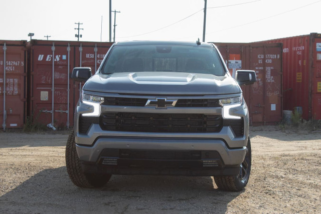 2025 Chevrolet Silverado 1500 Crew RST 4WD in Cars & Trucks in Edmonton - Image 3