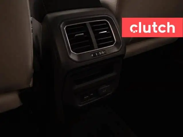 2018 Volkswagen Tiguan Trendline AWD w/ Convenience Pkg w/ Apple in Cars & Trucks in Bedford - Image 20