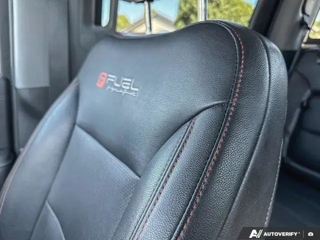 2020 GMC Sierra 1500 Elevation | Preferred Package dans Autos et camions dans Tricities/Pitt/Maple - Image 24