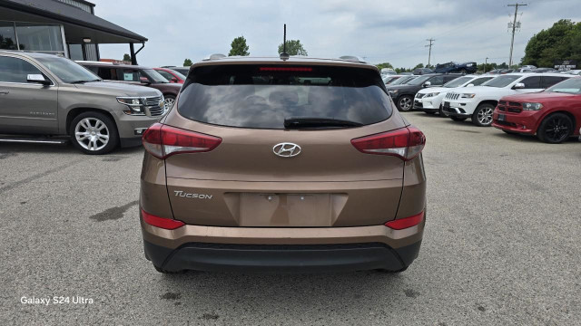 2016 Hyundai Tucson Premium in Cars & Trucks in London - Image 4