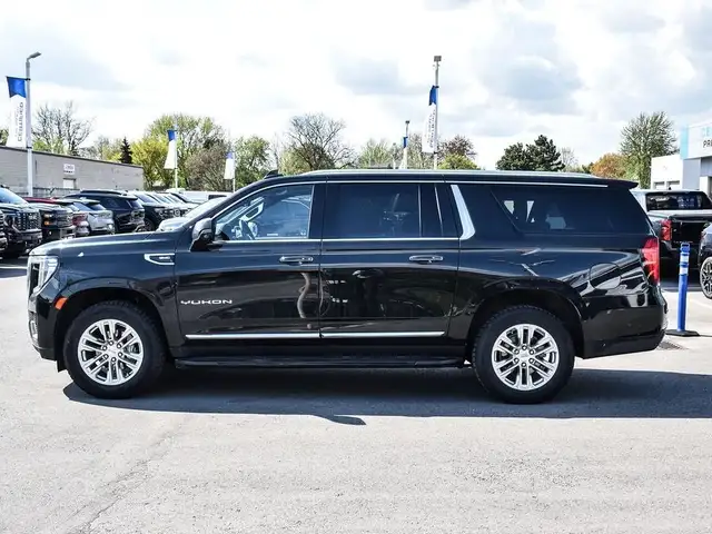 2024 GMC Yukon XL SLT Clean Carfax | One Owner | 4WD XL LUX |... in Cars & Trucks in Oakville / Halton Region - Image 10