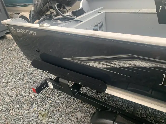 2023 Lund Boat Co 1600 Fury Bateau de pêche Lund à vendre,1600 F in Powerboats & Motorboats in Thetford Mines - Image 18