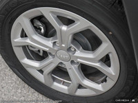 This Jeep Compass boasts a Intercooled Turbo Regular Unleaded I-4 2.0 L/122 engine powering this Aut... (image 7)
