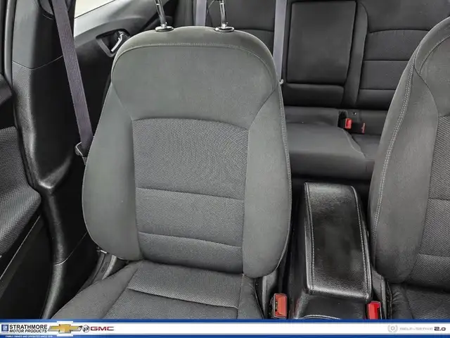2017 Chevrolet Cruze in Cars & Trucks in Calgary - Image 17