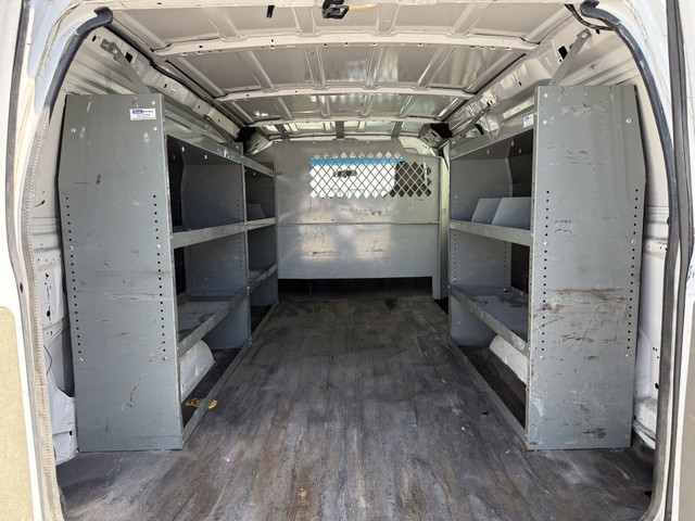 2013 Ford F-250 XL CARGO in Cars & Trucks in Oakville / Halton Region - Image 4