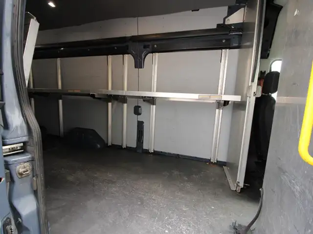 2021 FORD TRANSIT T-250 148" EL HIGH ROOF CRÉDIT-BAIL DISPONIBLE in Cars & Trucks in Laval / North Shore - Image 13