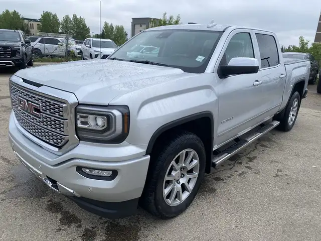 2018 GMC Sierra 1500 Denali in Cars & Trucks in Edmonton - Image 5
