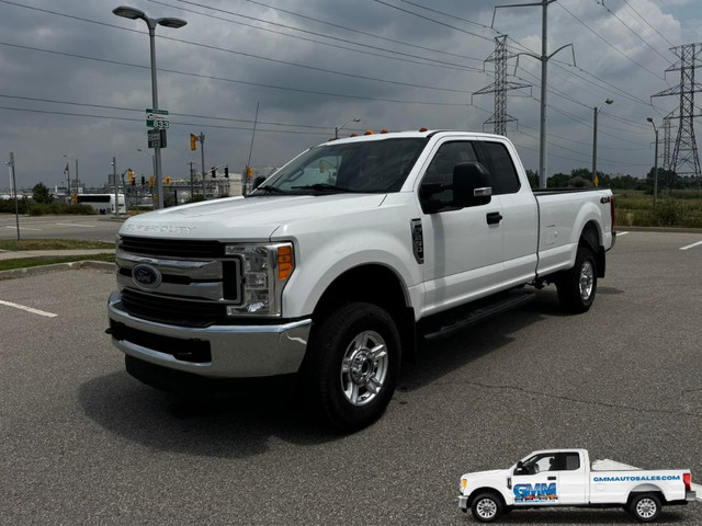 2017 Ford F-250 XLT Extended Cab Long Box 4WD in Cars & Trucks in City of Toronto - Image 3