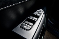 Wireless Charging, Blind Spot Monitoring, Lane Keep Assist, Forward Collision Mitigation, Heated Sea... (image 9)