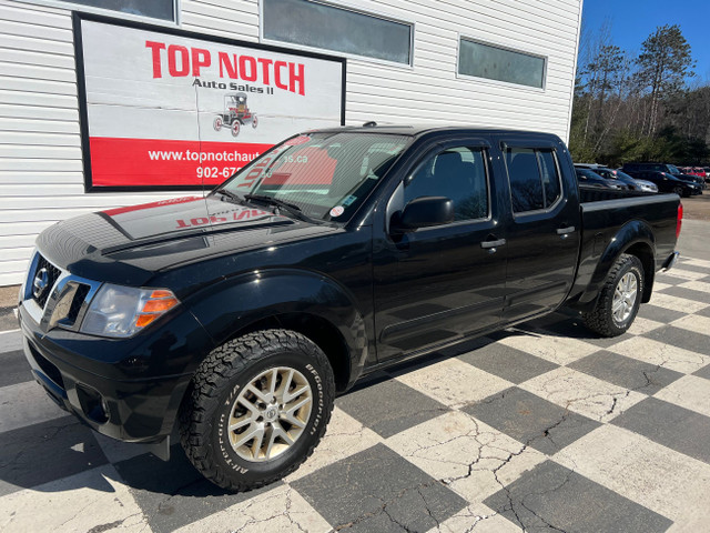 2014 Nissan Frontier SV - 4WD, Crew cab, Tow PKG, Bed liner, All in Cars & Trucks in Annapolis Valley