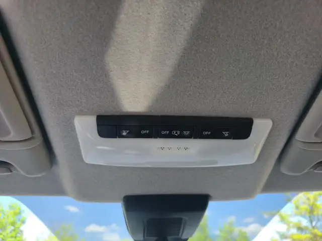 2021 Nissan Kicks | BLIND SPOT MONITORING | CERTIFIED |  in Cars & Trucks in City of Toronto - Image 32