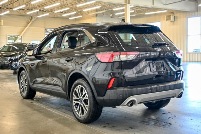 2020 Ford Escape SEL traction intégrale, cuir, caméra de recul in Cars & Trucks in Sherbrooke - Image 4