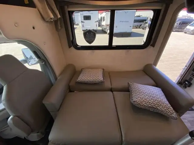 2024 Thor Motor Coach Outlaw 29J in RVs & Motorhomes in Abbotsford - Image 24