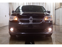**ACCIDENT FREE - MECHANICALLY CERTIFIED** 143,679 KM This 2017 Dodge Grand Caravan Crew Plus is pow... (image 4)